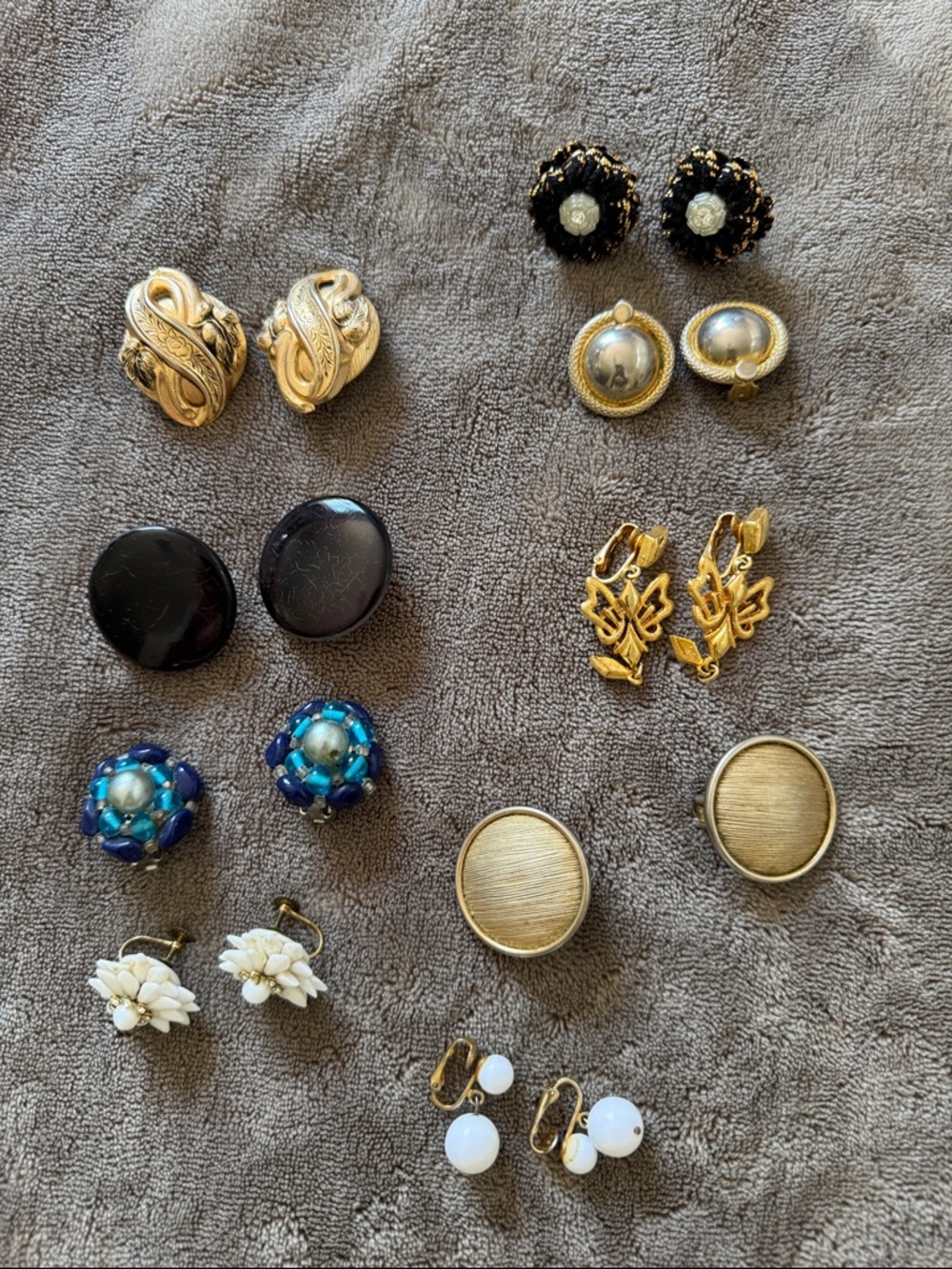 Vintage-Inspired Gold and Black Mixed Earring Set - Multi-Pair Women's Jewelry